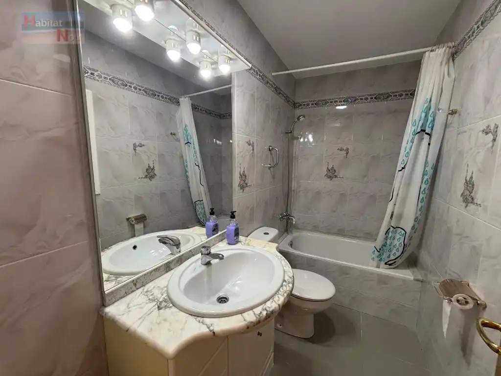 Baño de Casa o chalet en venta en Sant Jaume dels Domenys con Aire acondicionado, Horno y Lavadora