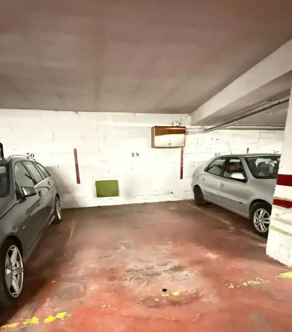 Aparcament de Garatge en venda en Huelva