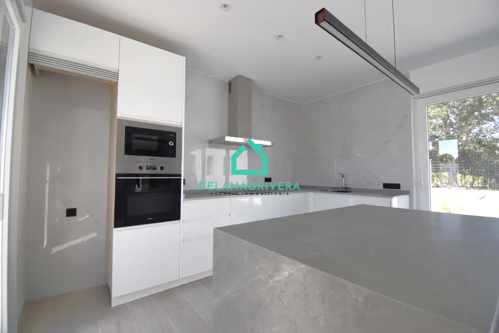 Kitchen of Houses for sale in Pozo de Guadalajara  with Heating, Private garden and Furnished