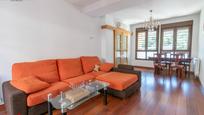 Living room of Single-family semi-detached for sale in Armilla  with Terrace and Balcony