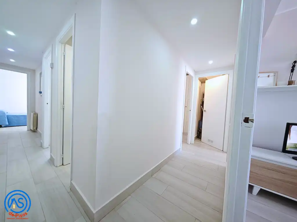 Flat for rent in Calle de Miraflores, 12, La Granja
