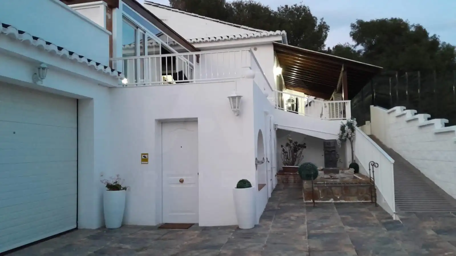 Exterior view of Houses for sale in Almuñécar  with Air Conditioner, Terrace and Swimming Pool
