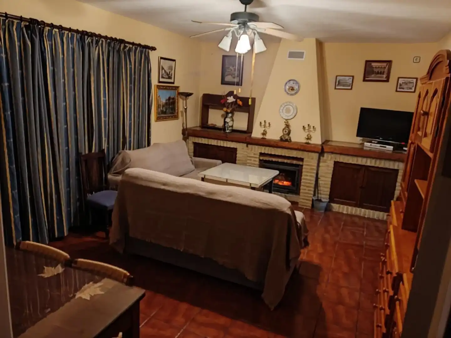 Sala de estar de Casa o chalet de alquiler en Castilblanco de los Arroyos con Jardín privado, Terraza y Piscina