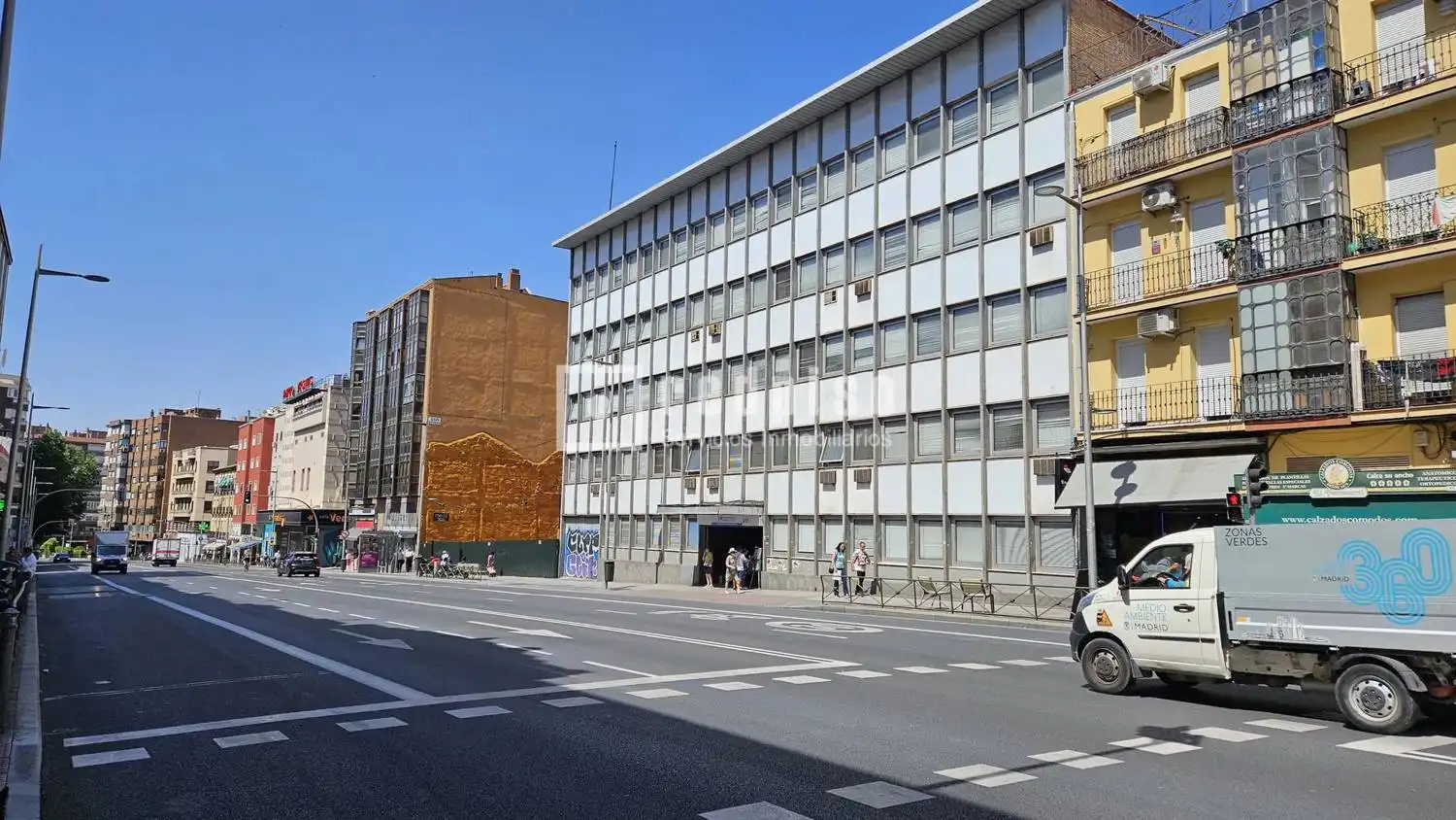 Exterior view of Flat for sale in Madrid  with Heating, Parquet flooring and Terrace