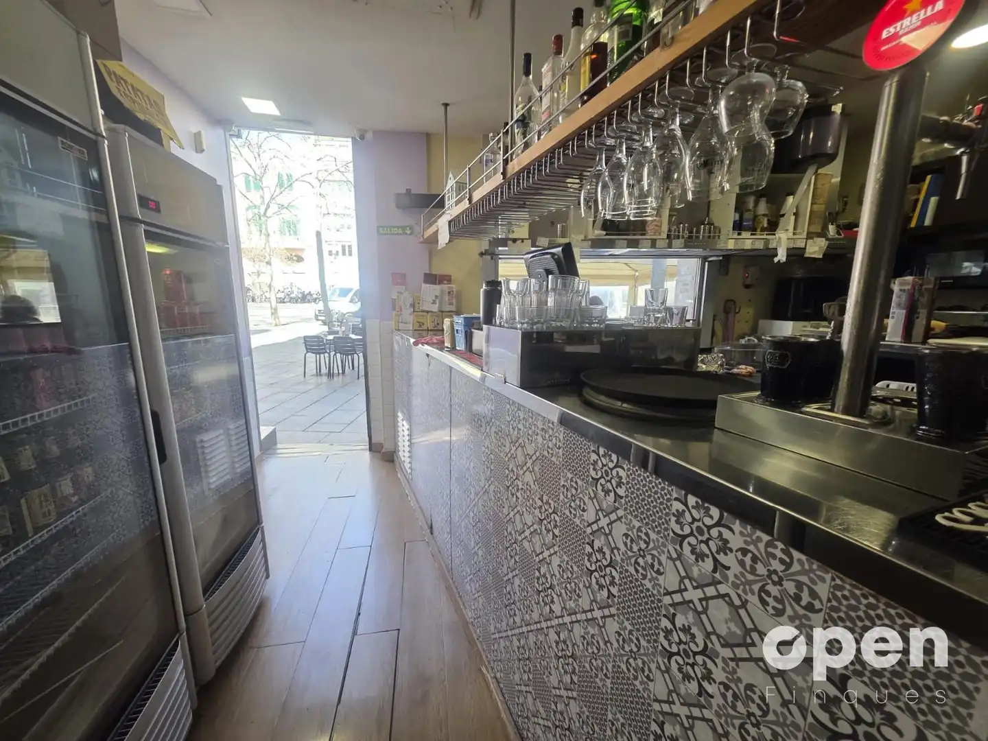Local comercial en traspàs a Vella 14, imagen 2