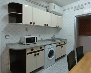 Kitchen of Flat for sale in Zamora Capital   with Heating, Storage room and Furnished