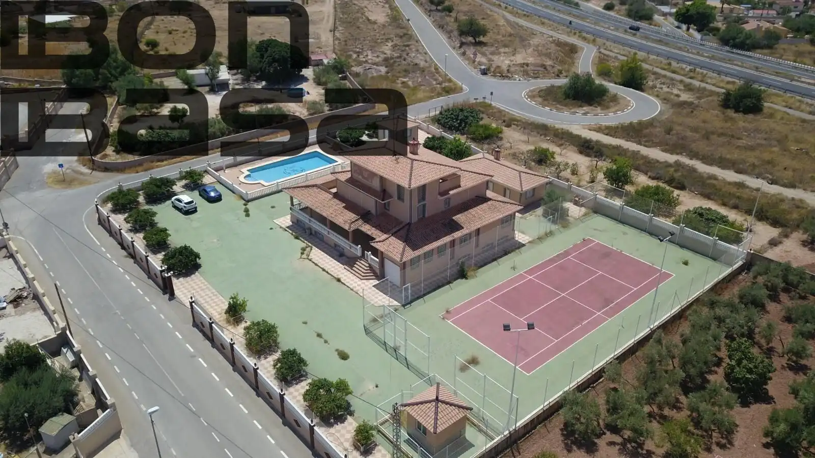 Vista exterior de Casa o xalet en venda en Alicante / Alacant amb Aire condicionat, Jardí privat i Piscina