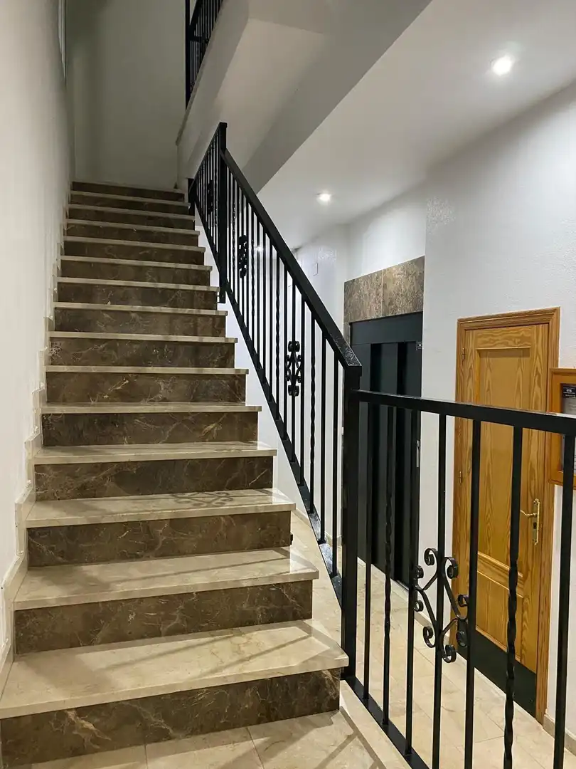 Piso de alquiler en Calle CAMPOAMOR, 99, Los Cuarteros