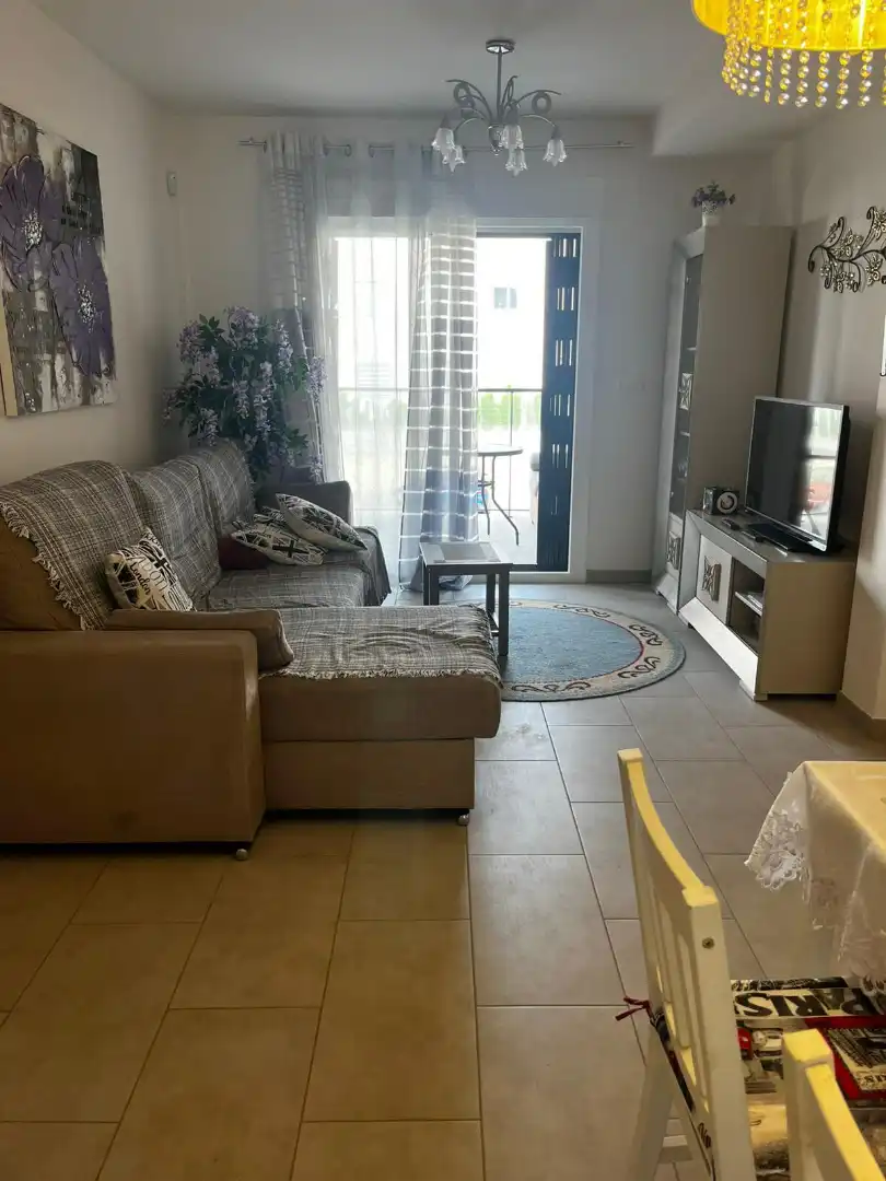 Piso en venta en Avenida Paris 1, imagen 2