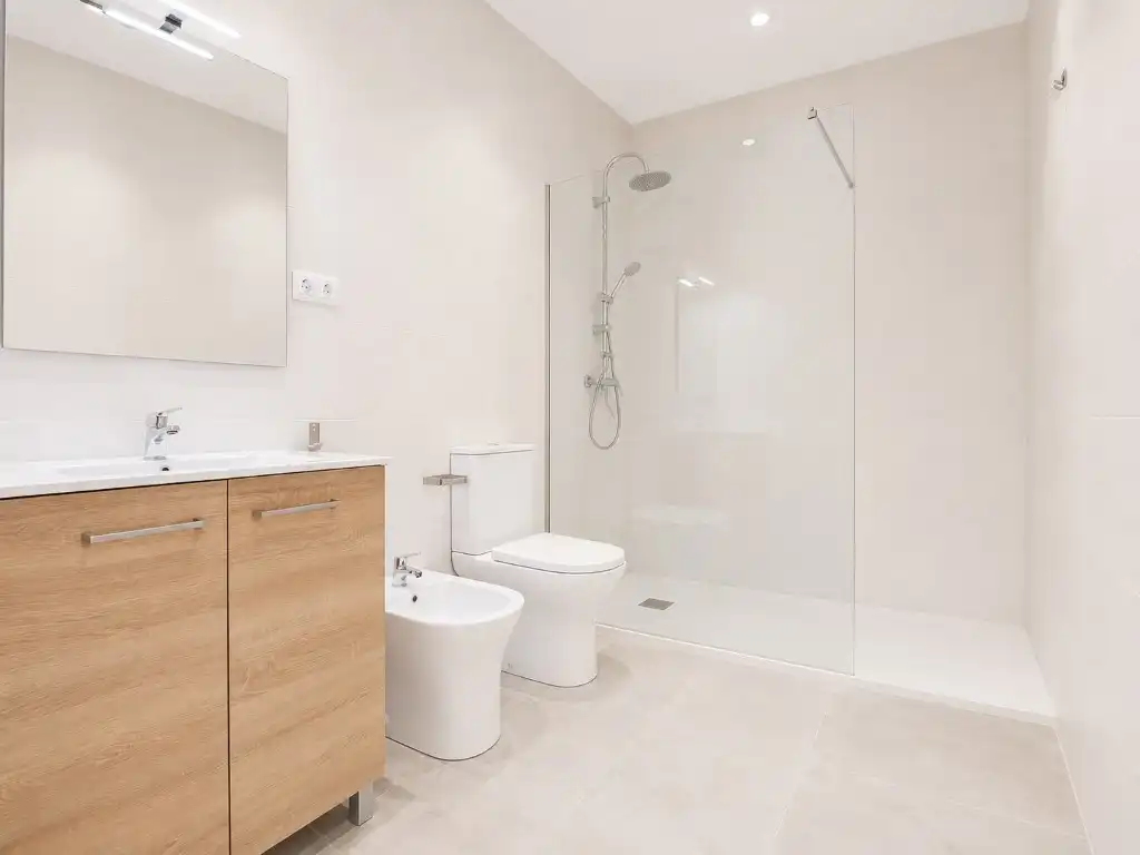 Baño de Planta baja de alquiler en Castellví de la Marca