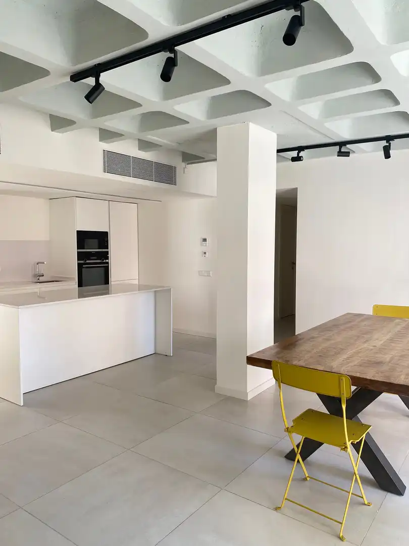 Cuina de Apartament de lloguer en  Palma de Mallorca amb Terrassa i Balcó