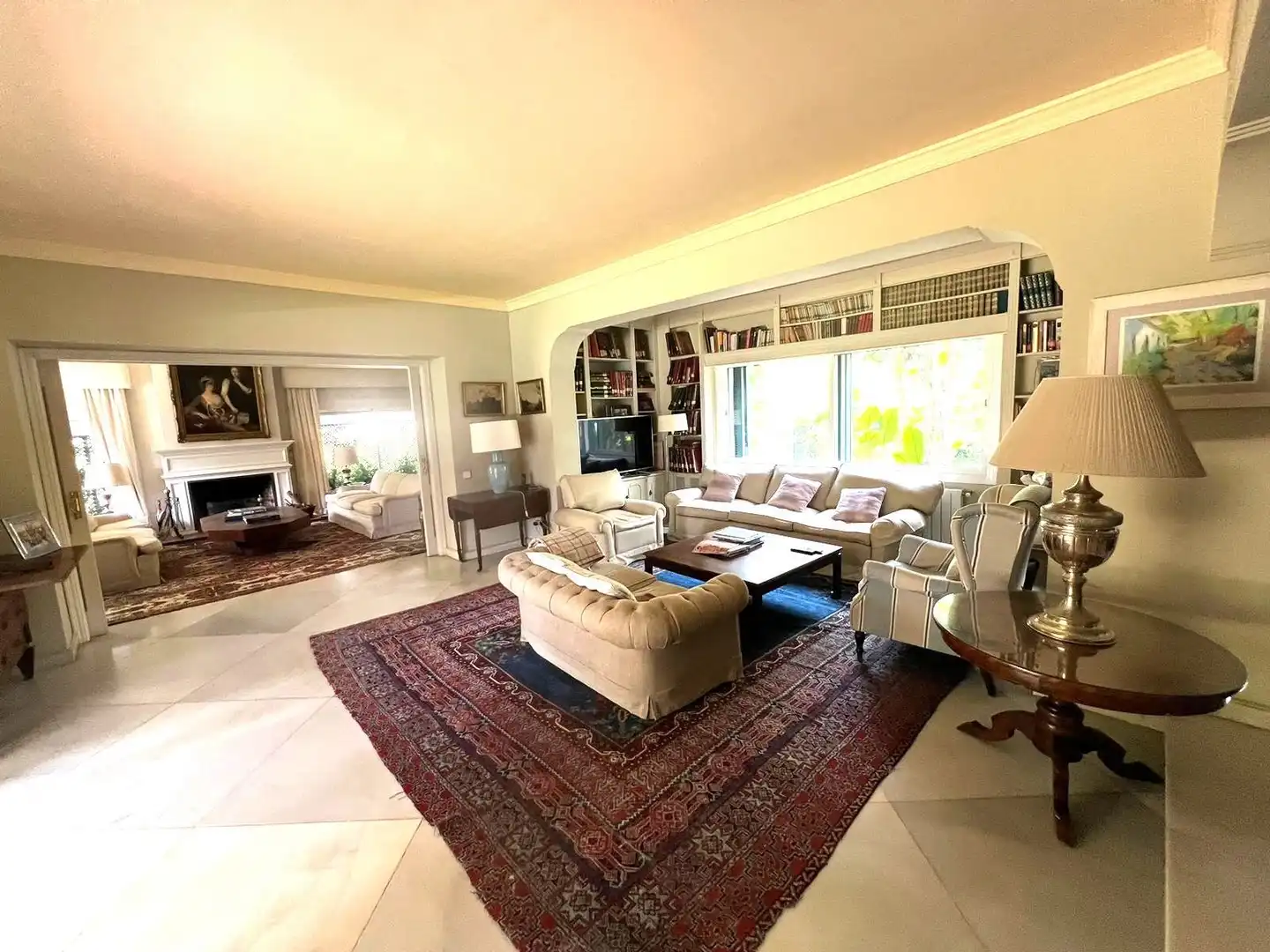 Sala d'estar de Casa o xalet en venda en Mijas amb Aire condicionat, Terrassa i Piscina