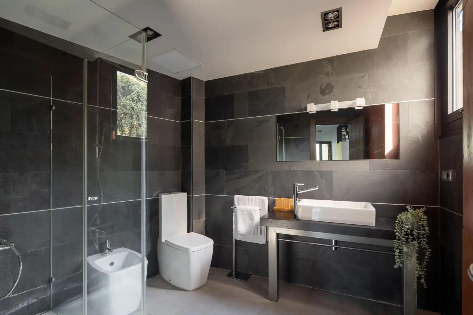 Bany de Casa o xalet en venda en Donostia - San Sebastián 