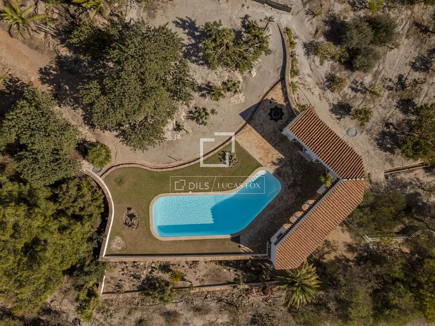 Piscina de Finca rústica en venda en Motril amb Aire condicionat, Calefacció i Jardí privat