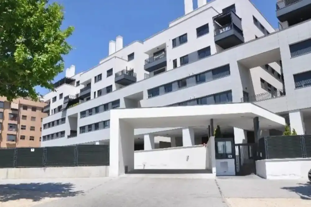 Motorradstellplatz zum Verkauf in Calle del Nogal, imagen 5