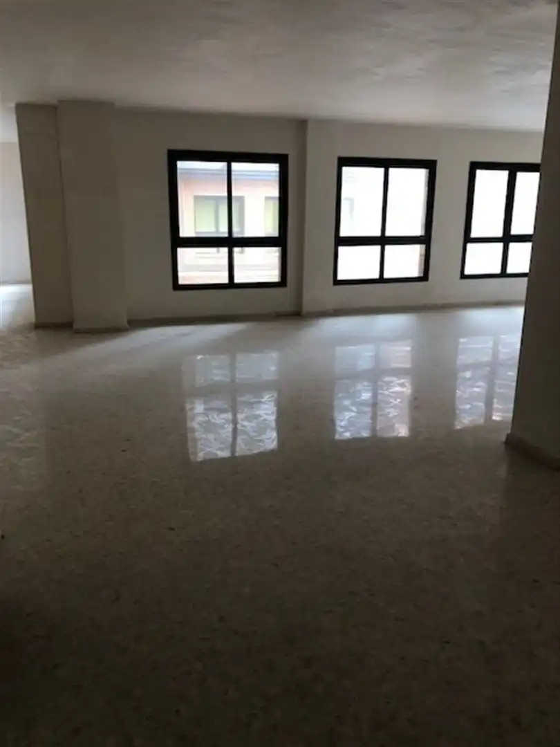 Local comercial en alquiler en Piscinas, imagen 3