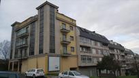 Vista exterior de Apartament en venda en Lalín amb Calefacció, Terrassa i Traster