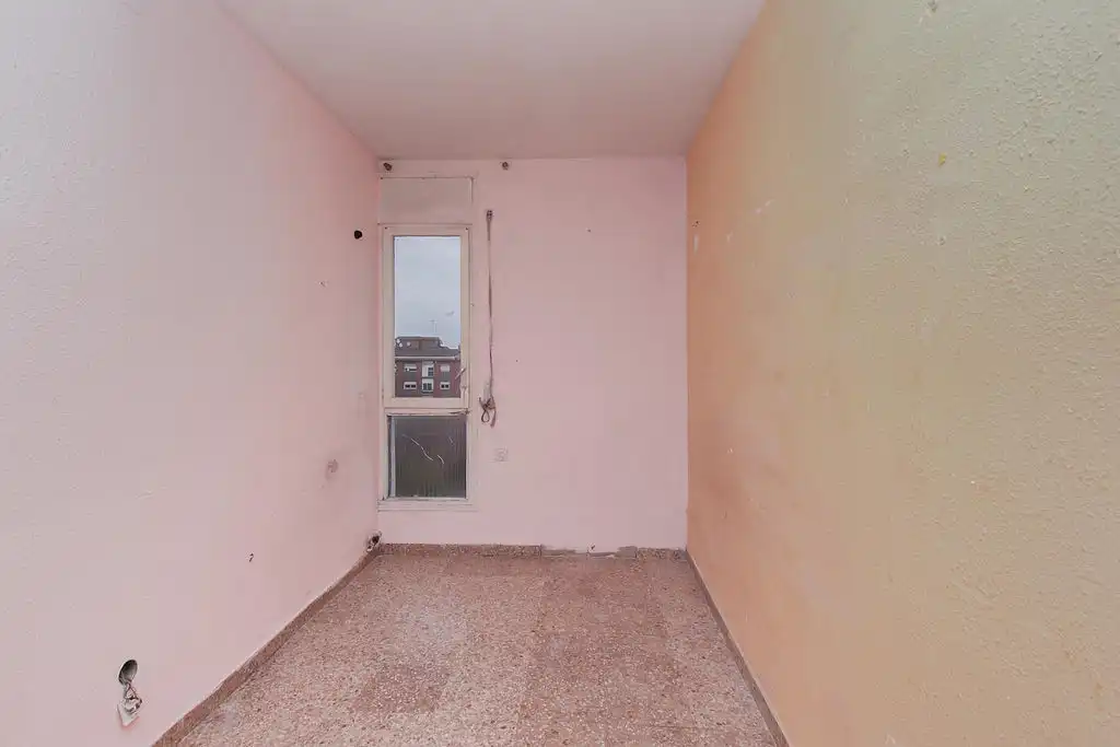 Flat with lift for sale in C/ Riu Llobregat, imagen 11