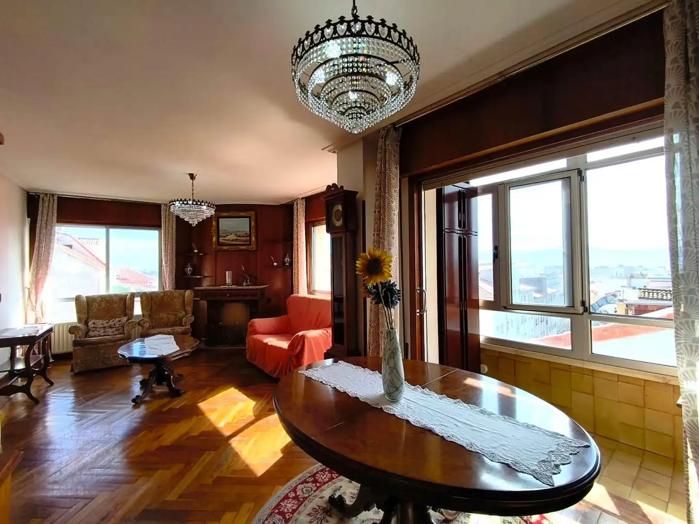 Dining room of Flat for sale in Centro - Ayuntamiento