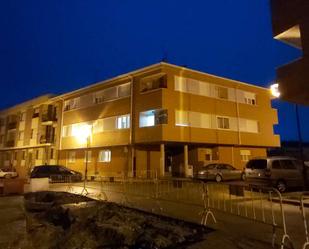 Vista exterior de Apartament en venda en Anguciana amb Calefacció, Terrassa i Traster