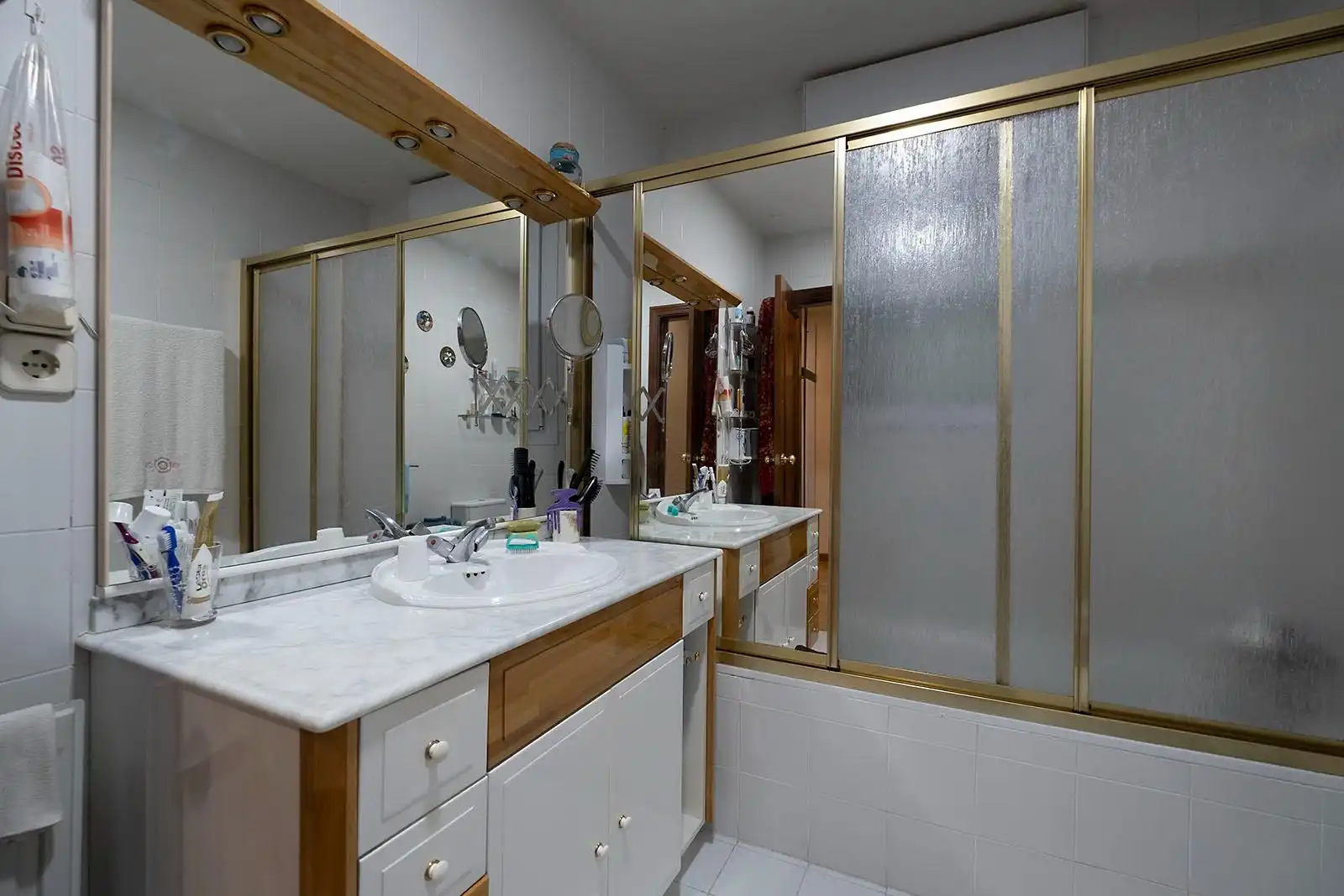 Baño de Casa adosada en venta en Tres Cantos con Calefacción, Jardín privado y Parquet