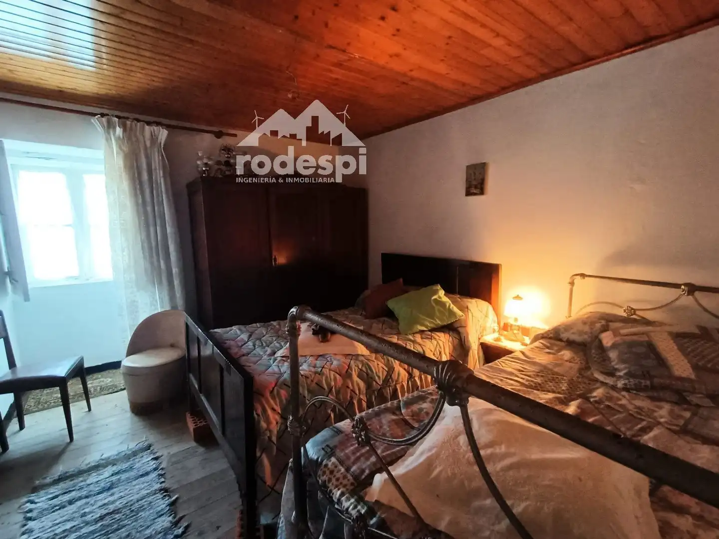 Bedroom of Houses for sale in Padrenda  with Storage room and Furnished