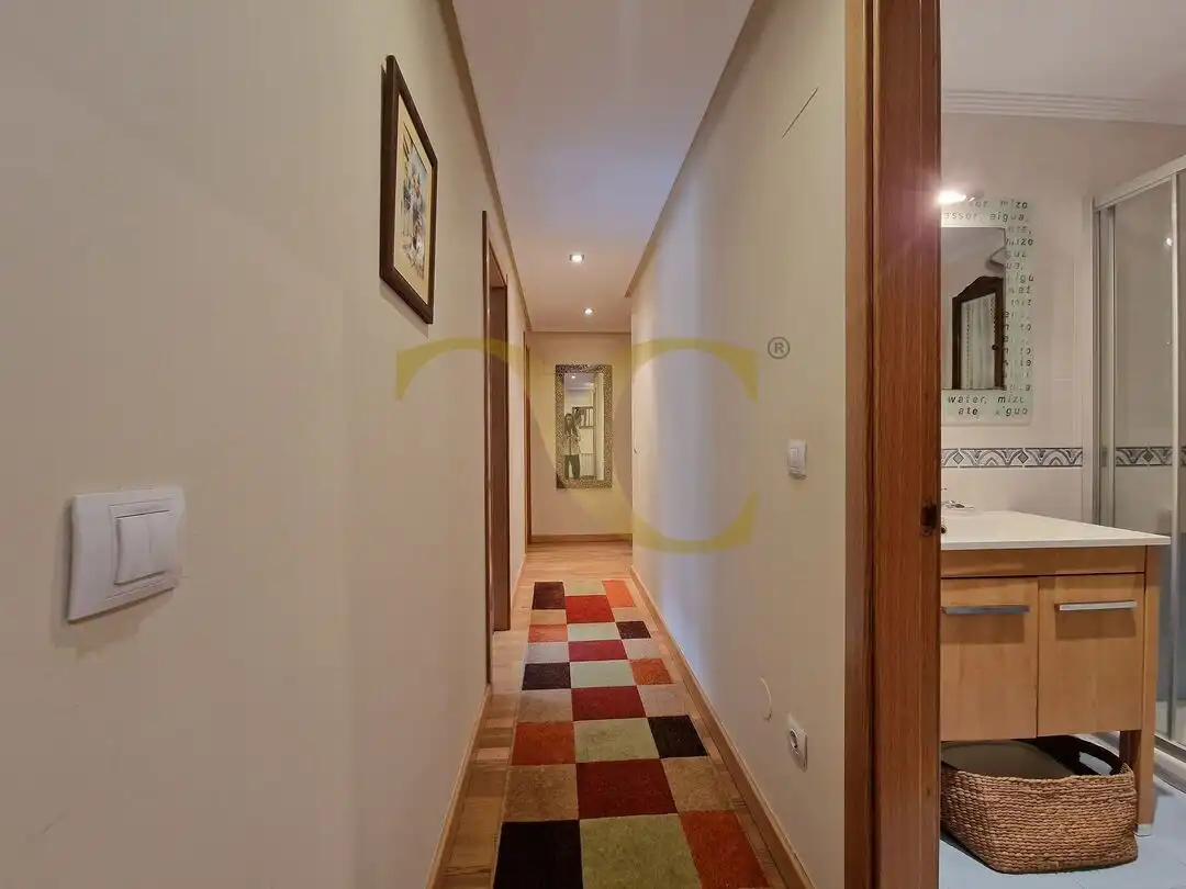 Piso en venta en Llanes con Calefacción, Terraza y Amueblado
