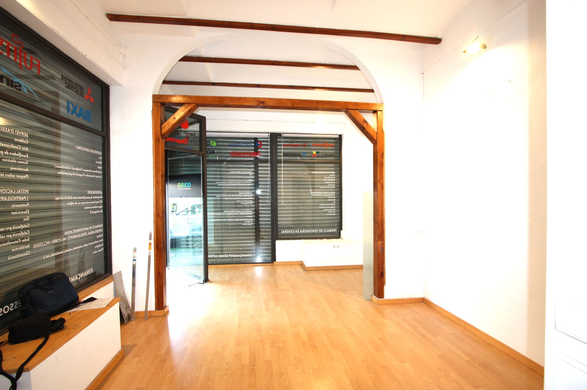 Premises to rent in Badalona  with Air Conditioner, Heating and Parquet flooring
