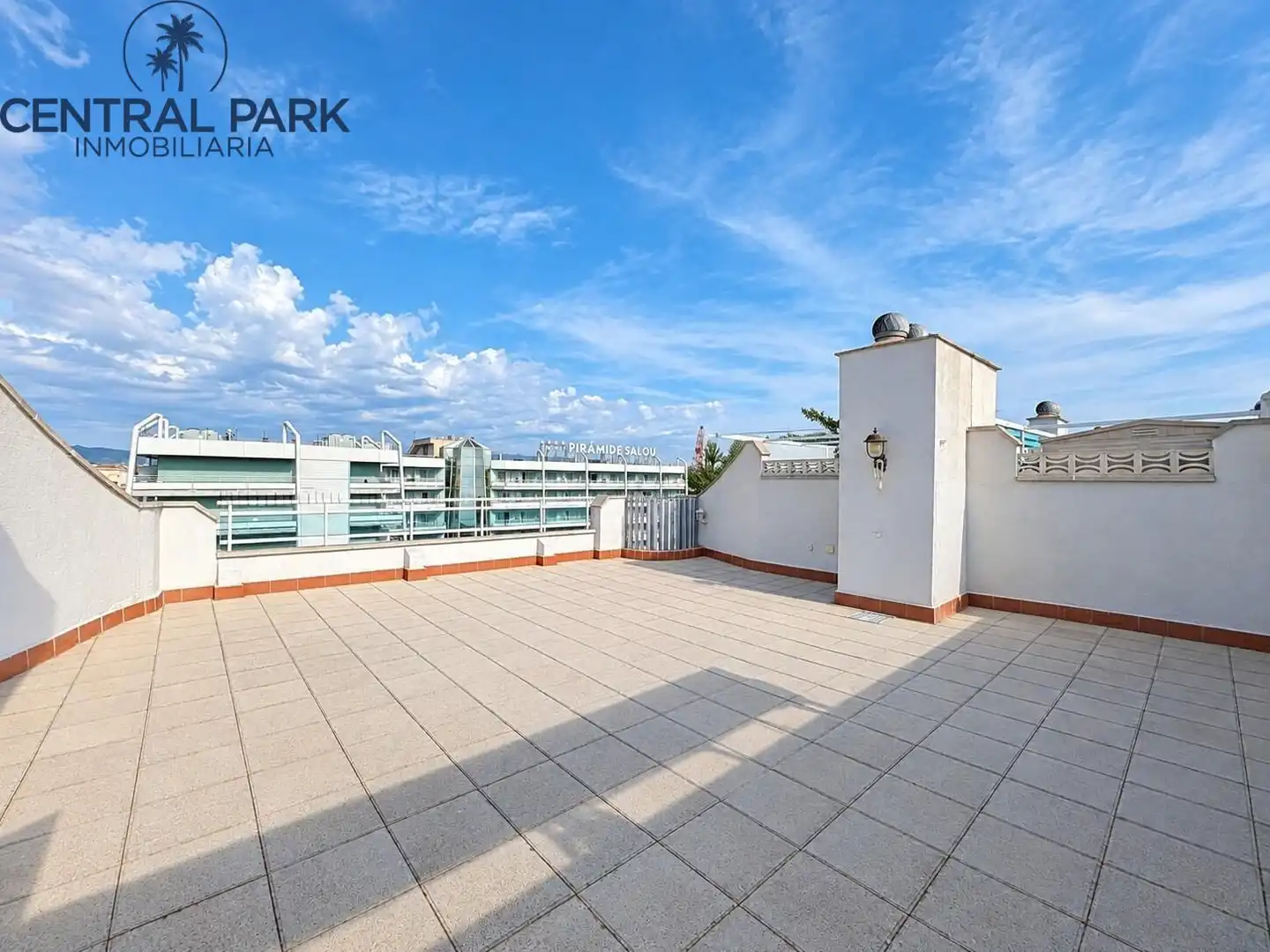 Apartment with pool for sale in Calle VILADOMAT, imagen 16