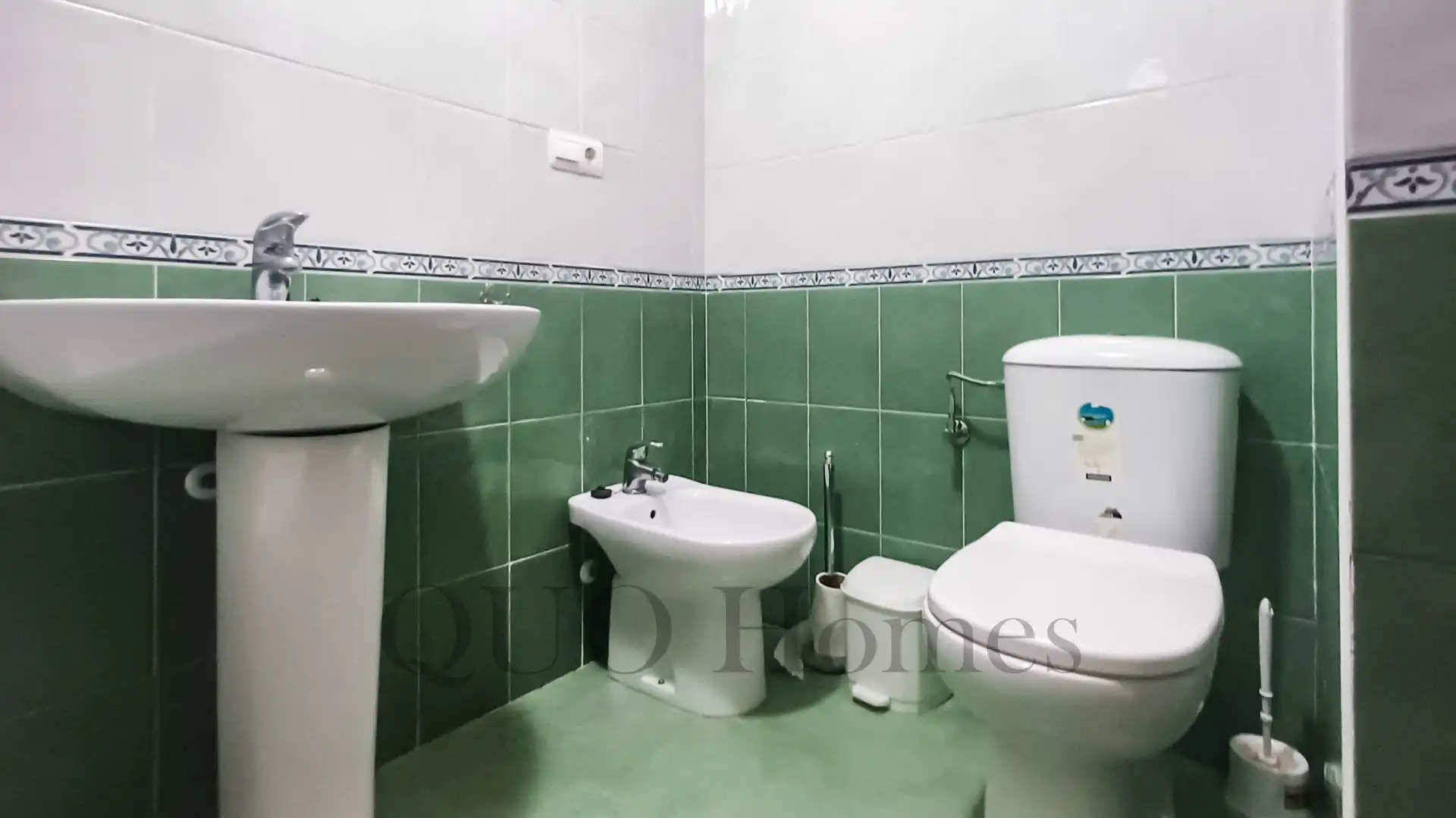 Bathroom of Flat for sale in Jerez de la Frontera  with Air Conditioner, Storage room and Balcony