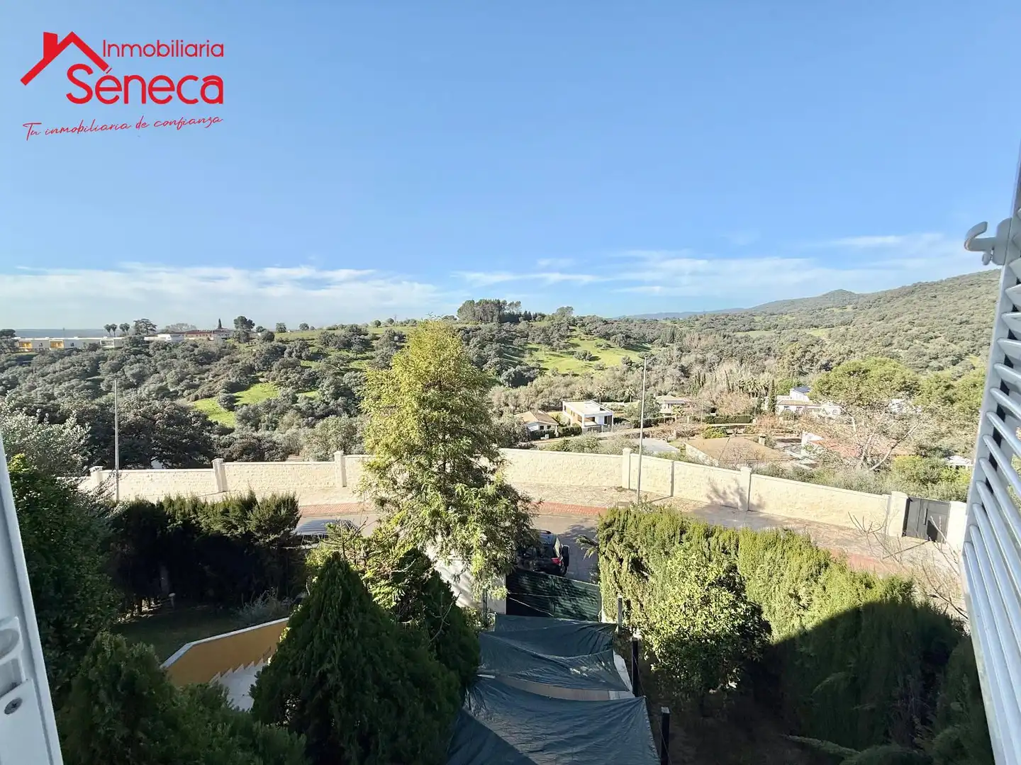 Vista exterior de Casa o xalet en venda en Alcolea amb Aire condicionat, Calefacció i Terrassa