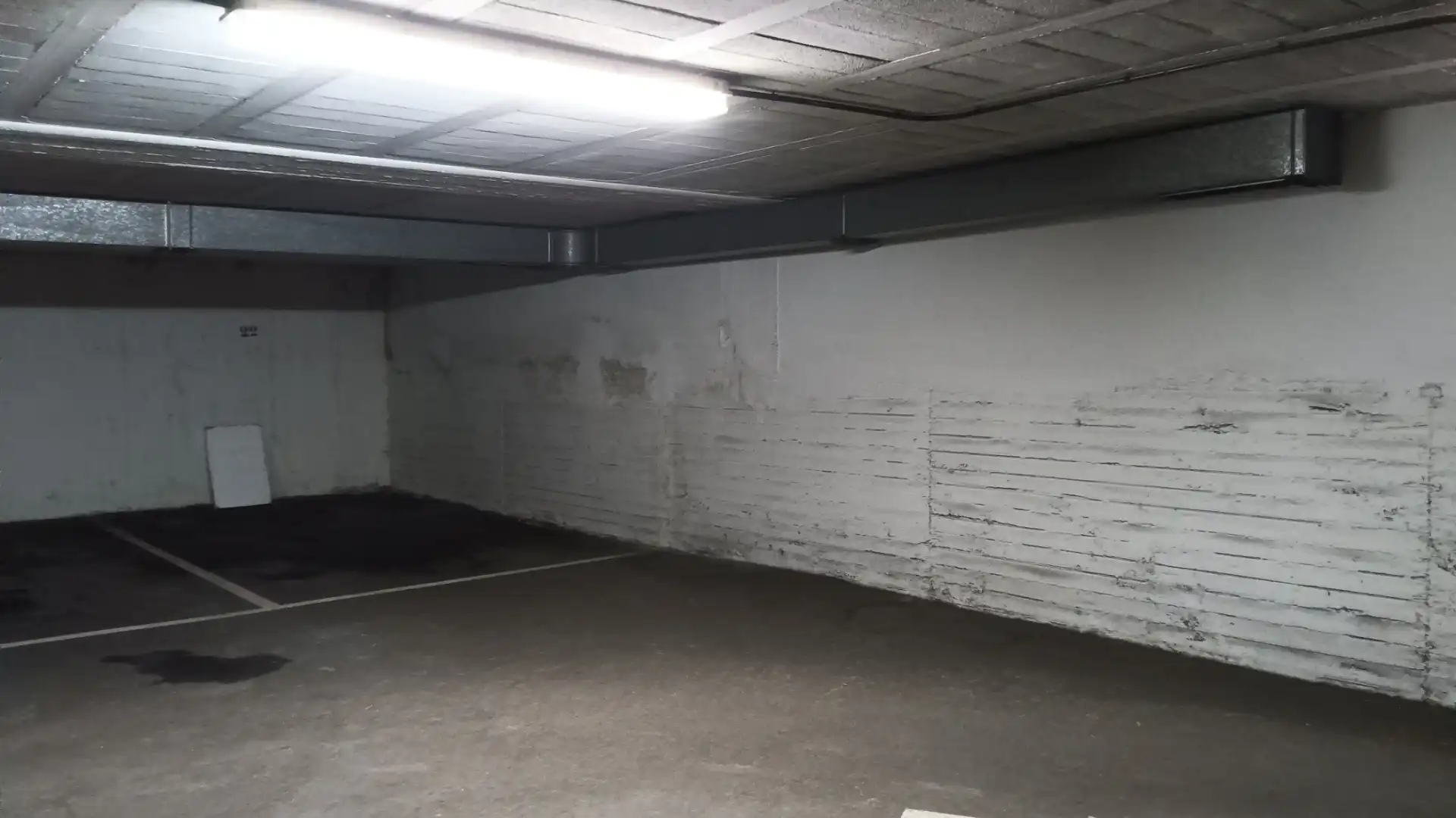Garage for rent in Calle Fernando Morán, 7, El Carbayedo - El Quirinal