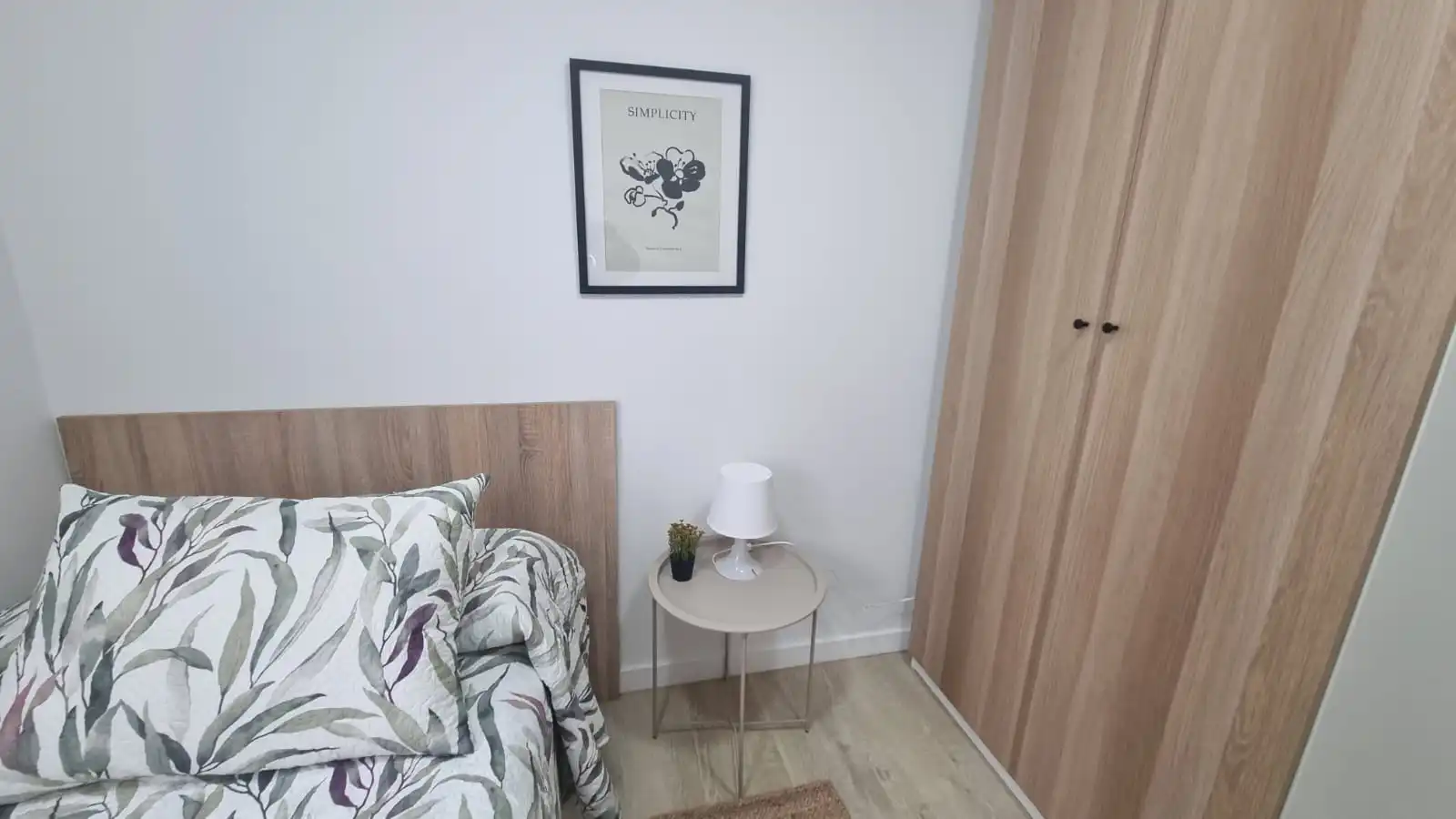 Schlafzimmer von Wohnung zum Verkauf in Santander mit Heizung, Möbliert und Ofen