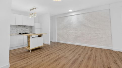 Foto 3 de Apartament en venda a Calle Maldonado, El Molino, Torrevieja