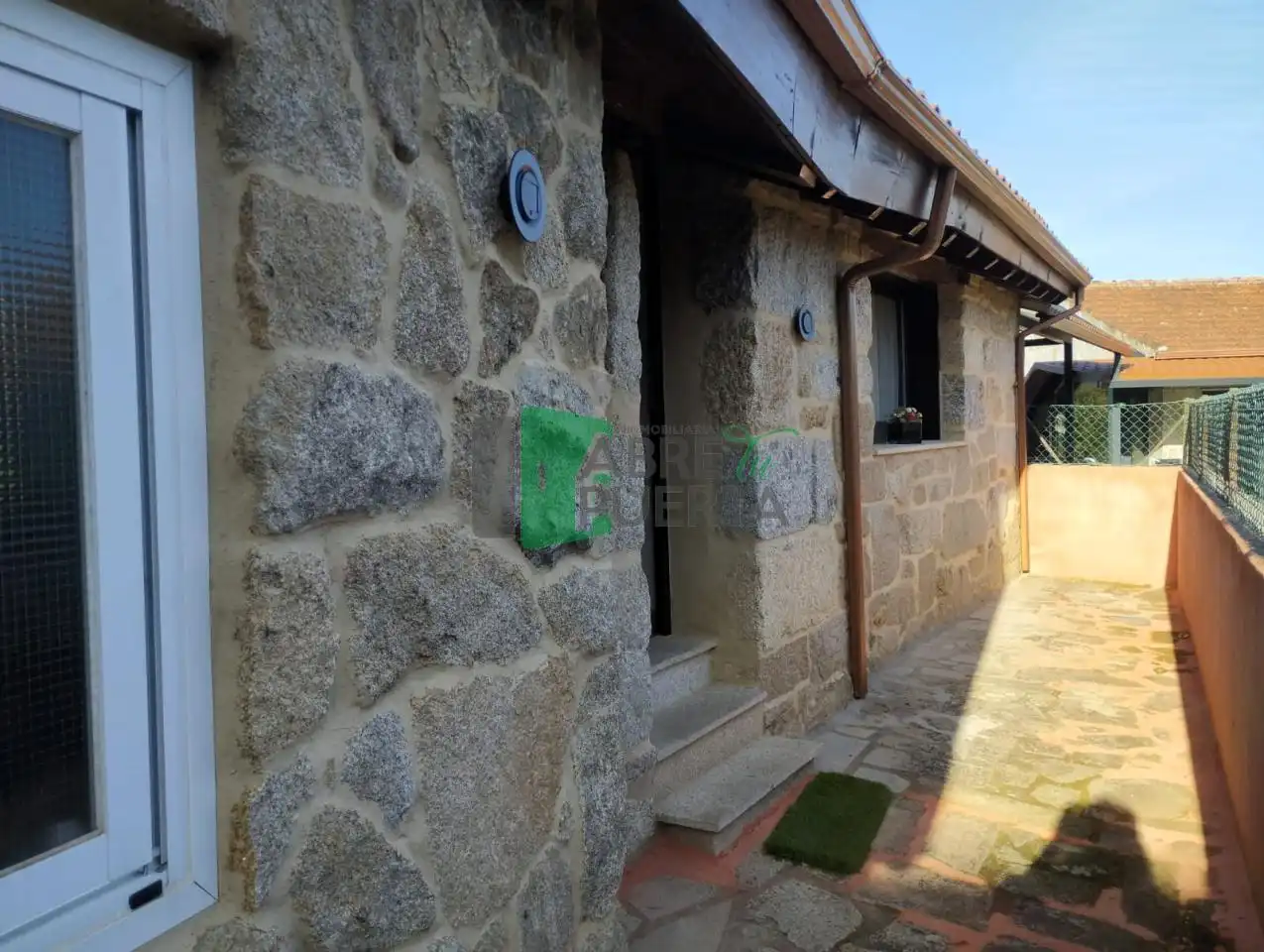 Exterior view of Houses for sale in A Peroxa , Ourense