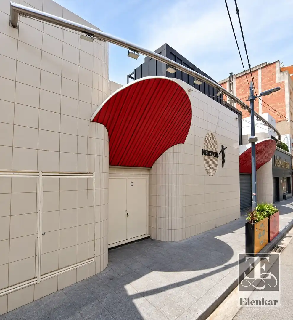 Local comercial en venda a Monturiol