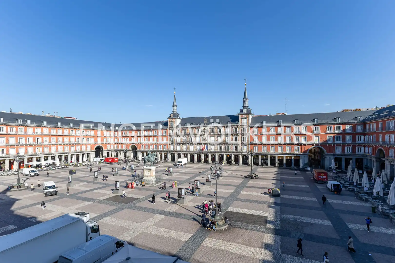 Vista exterior de Piso en venta en Madrid con Aire acondicionado, Calefacción y Balcón