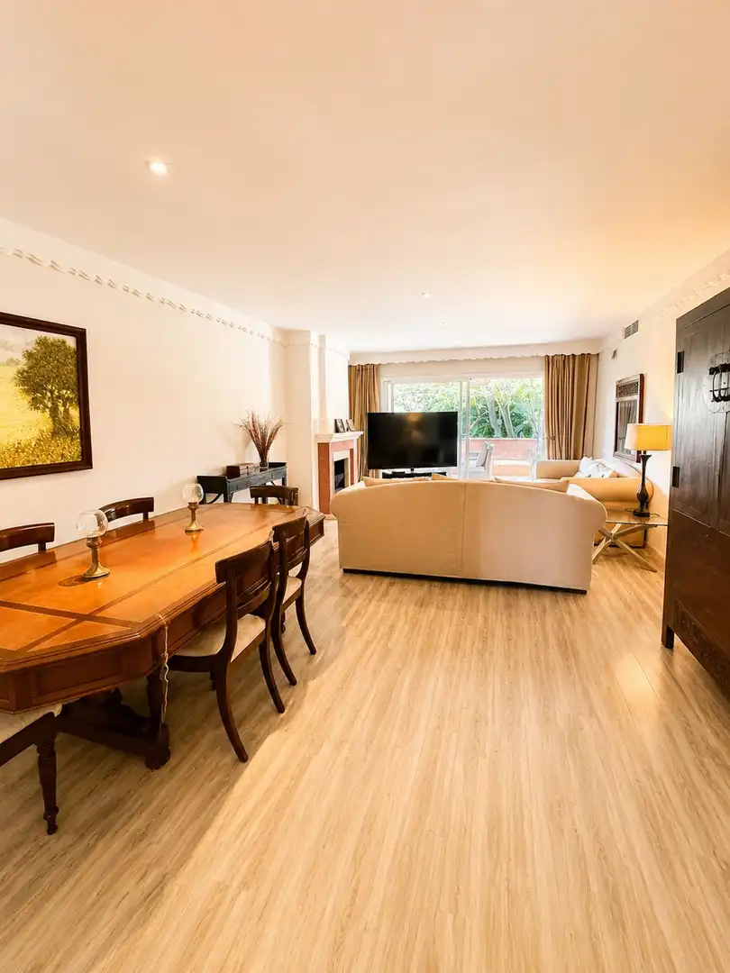 Flat with lift for sale in San Pedro de Alcántara, imagen 7