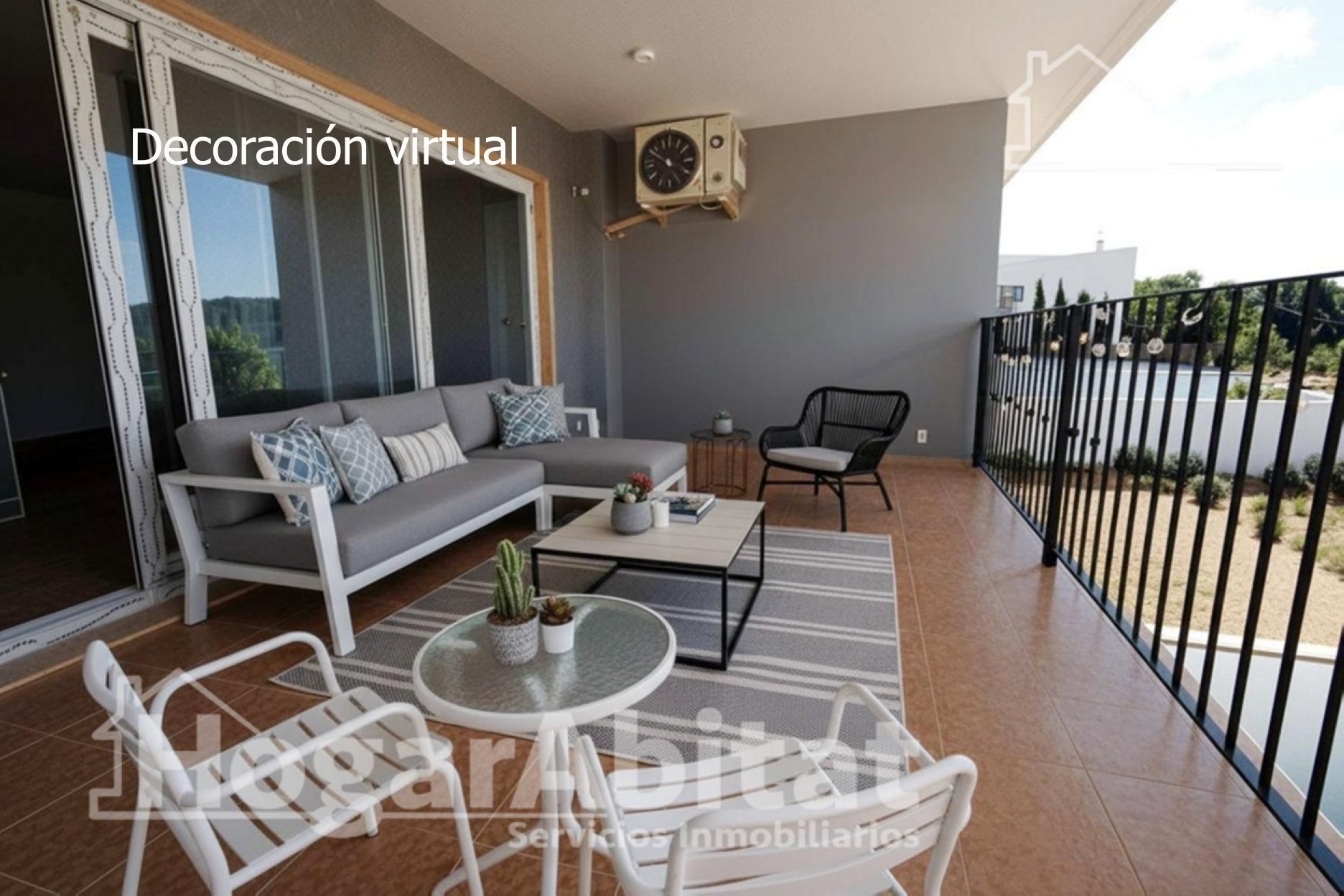 Terrace of House or chalet for sale in Chiva  with Air Conditioner, Heating and Private garden