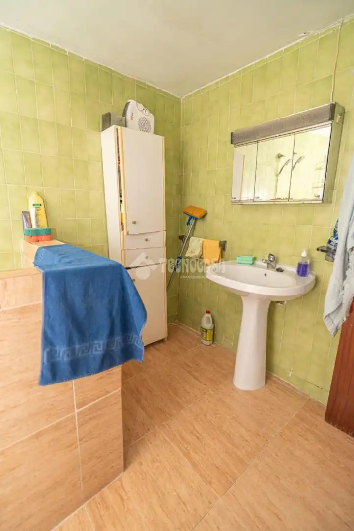 Bathroom of Detached homes for sale in Torreblascopedro  with Air Conditioner