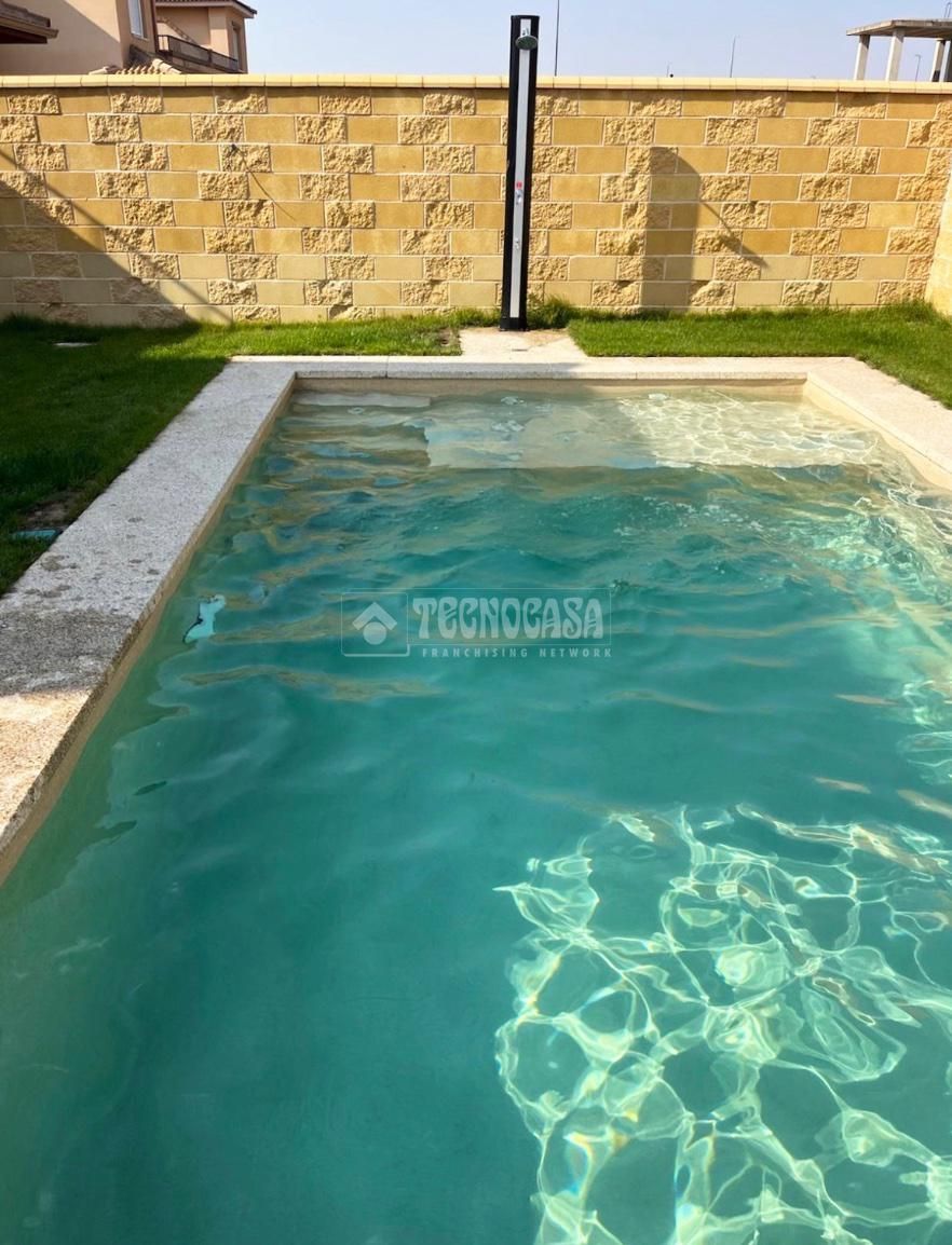 Casa adosada en venta