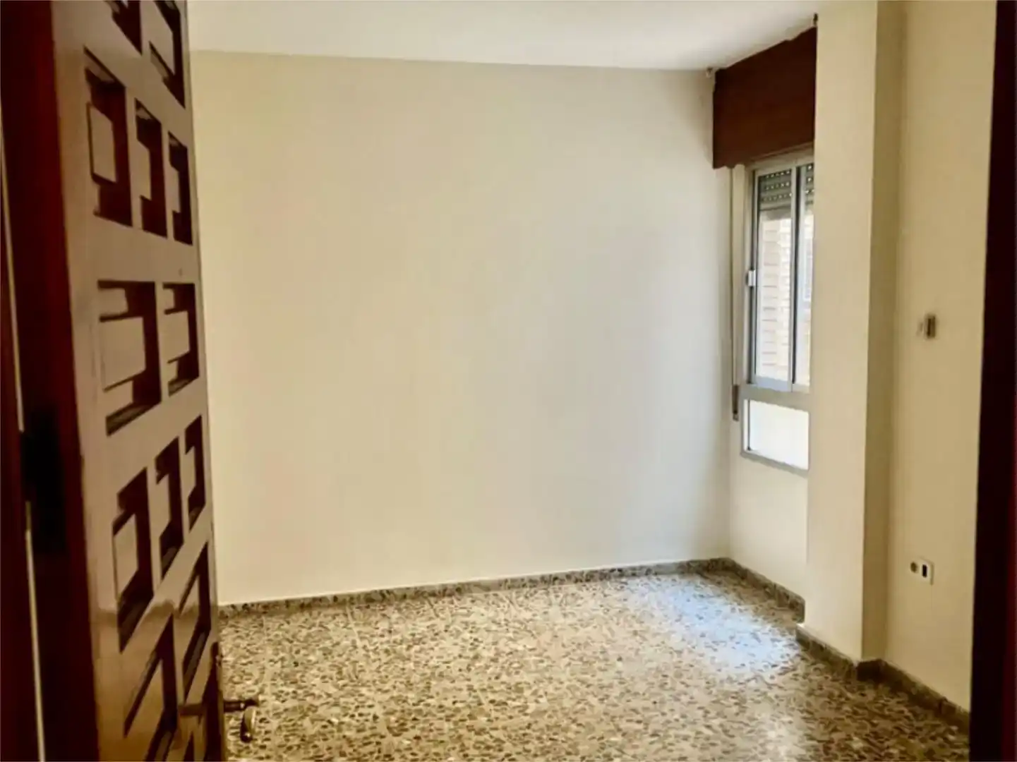 Dormitori de Pis en venda en Guadix amb Balcó