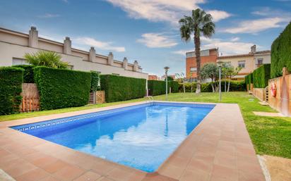 Piscina de Casa adosada en venda en Sant Feliu de Guíxols amb Terrassa, Piscina i Balcó