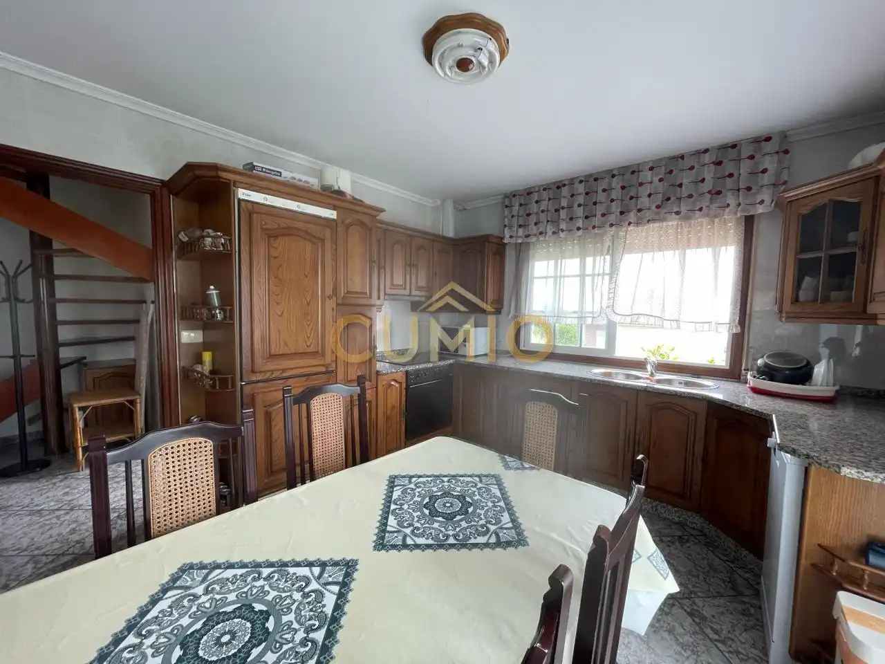 Cocina de Casa o chalet de alquiler en Nigrán con Calefacción, Jardín privado y Amueblado