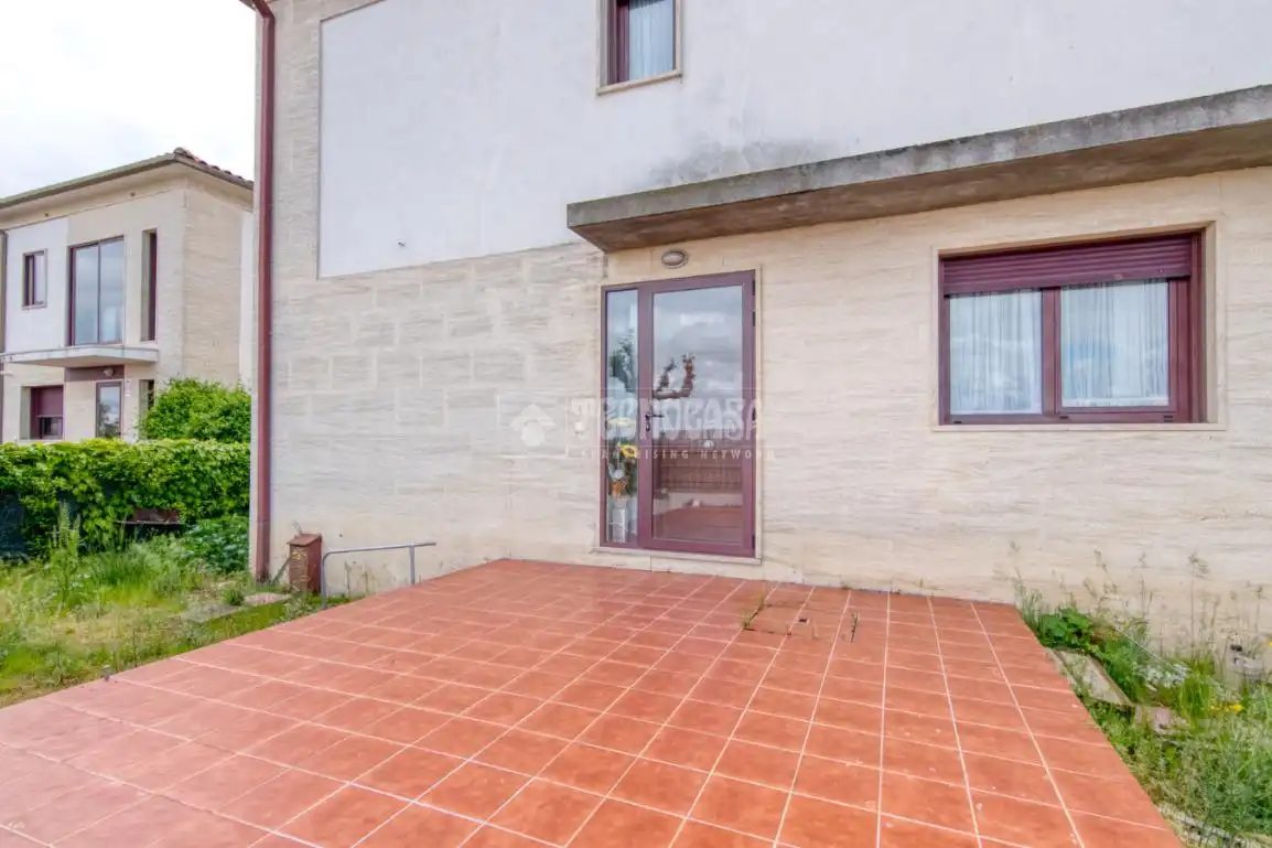 Jardín de Casa o chalet en venta en Castellanos de Moriscos con Aire acondicionado, Calefacción y Jardín privado