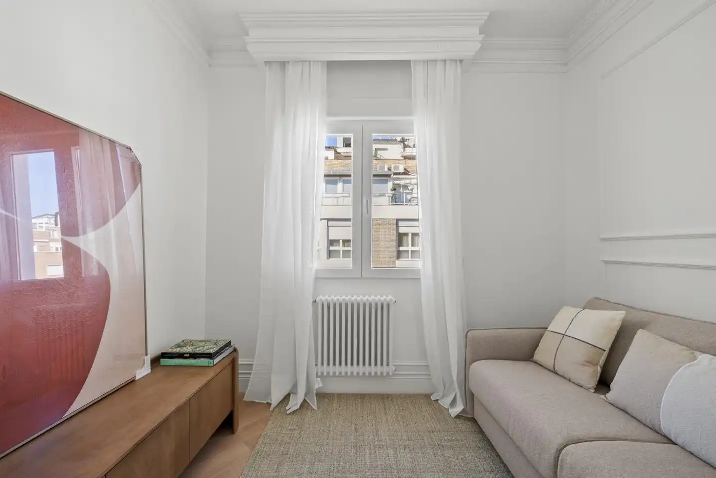 Bedroom of Flat for sale in Madrid  with Air Conditioner, Heating and Furnished