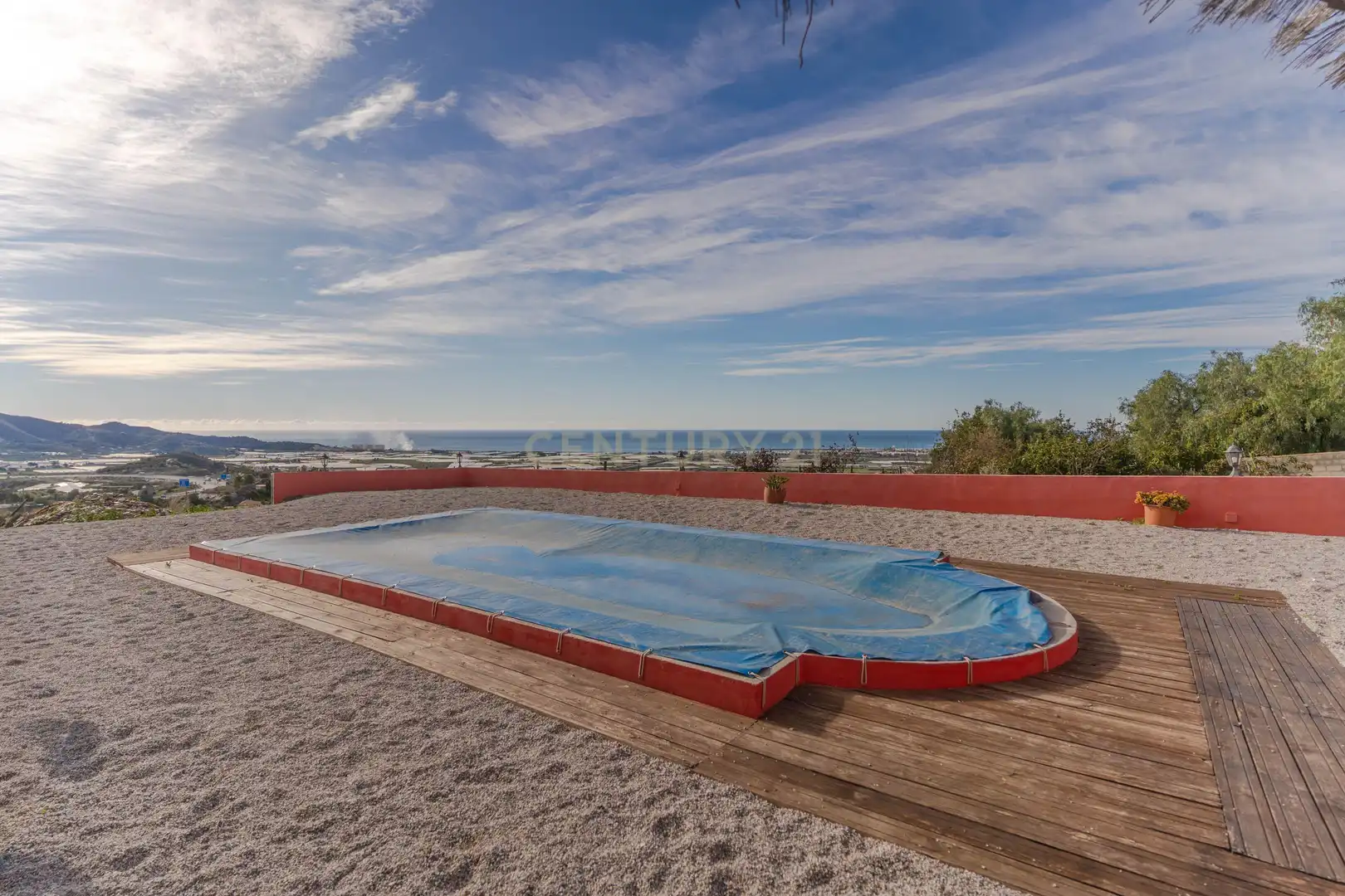 Piscina de Casa o chalet en venta en Motril con Aire acondicionado, Jardín privado y Trastero