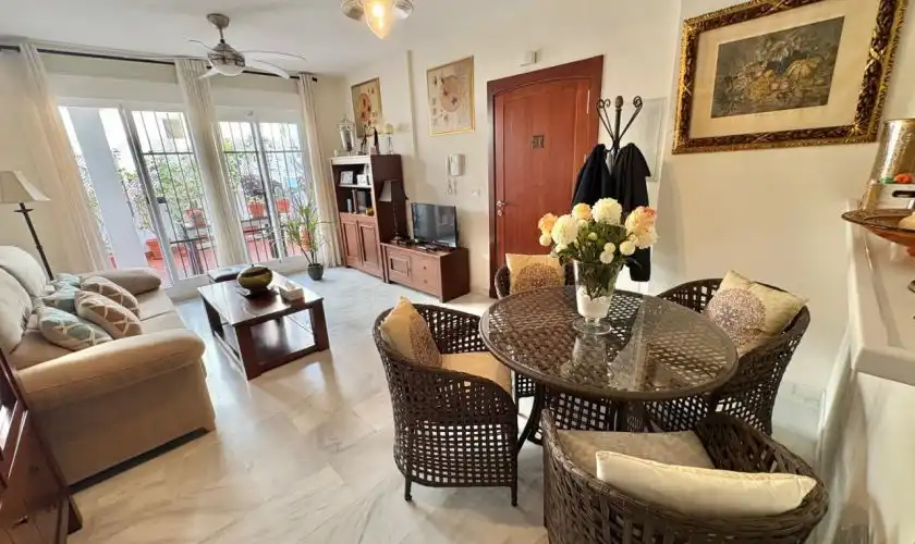 Living room of Flat for sale in Carboneras  with Air Conditioner, Terrace and Storage room