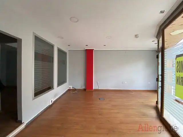 Local comercial en venta en Milán - Pumarín - Teatinos, imagen 7