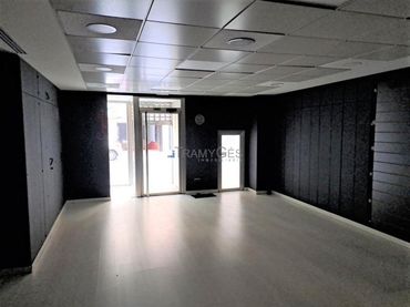 Local comercial en venda a Avenida Sanjurjo Badía